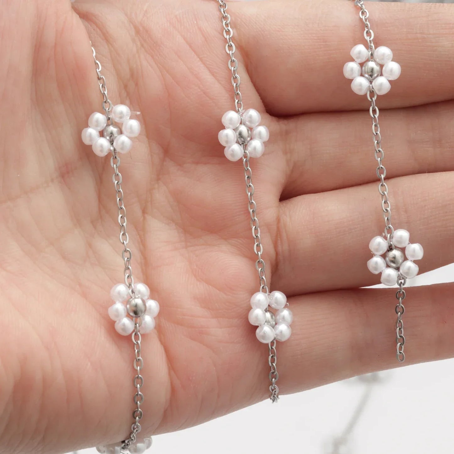 stainless steel pearl flower satellite chain in white color